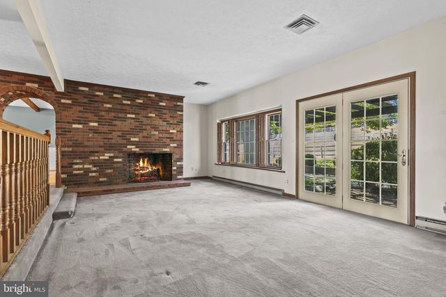 2521 HUNTINGFIELDS DR, Huntingtown, MD 20639