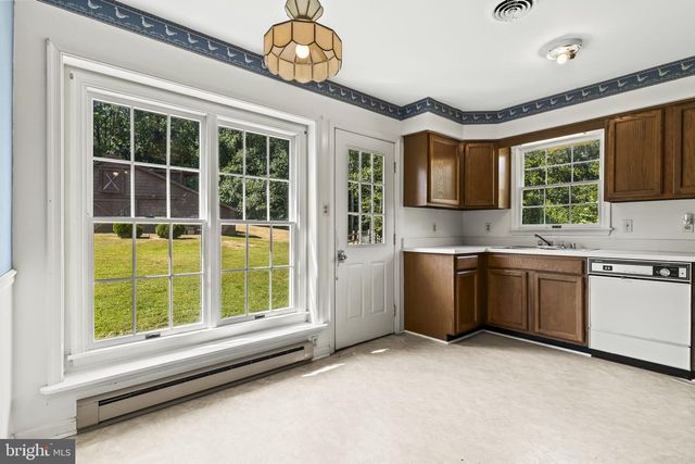 2521 HUNTINGFIELDS DR, Huntingtown, MD 20639