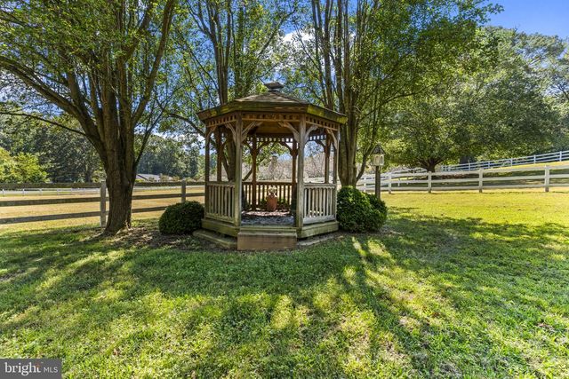 2521 HUNTINGFIELDS DR, Huntingtown, MD 20639