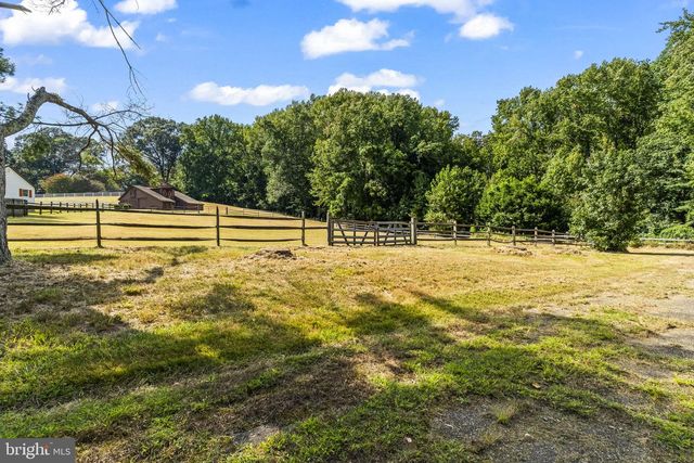 2521 HUNTINGFIELDS DR, Huntingtown, MD 20639