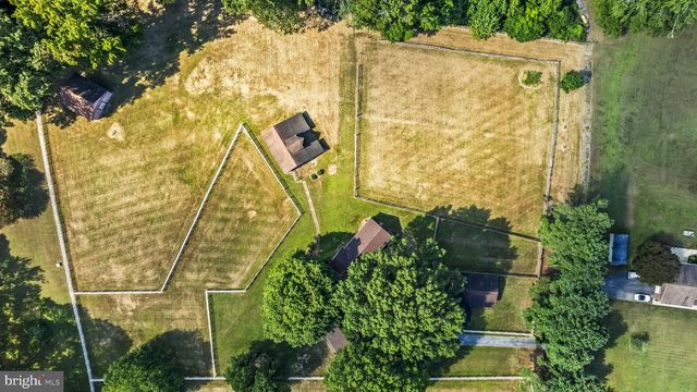 2521 HUNTINGFIELDS DR, Huntingtown, MD 20639