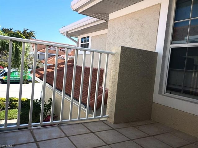 5130 Cobble Creek CT B202, Naples, FL 34110
