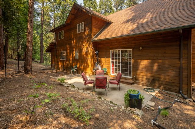 2947 Tahos Dr, Dorrington, CA 95223