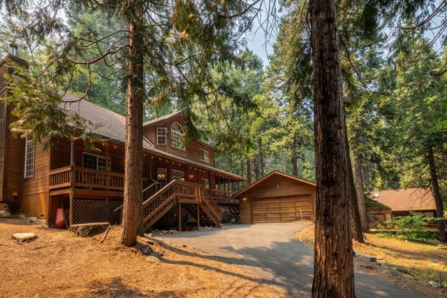 2947 Tahos Dr, Dorrington, CA 95223