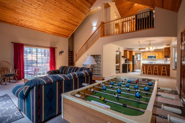 2947 Tahos Dr, Dorrington, CA 95223