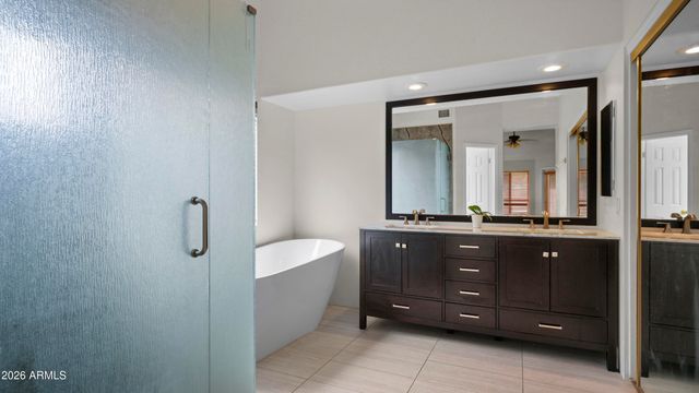 3360 W JASPER Drive, Chandler, AZ 85226