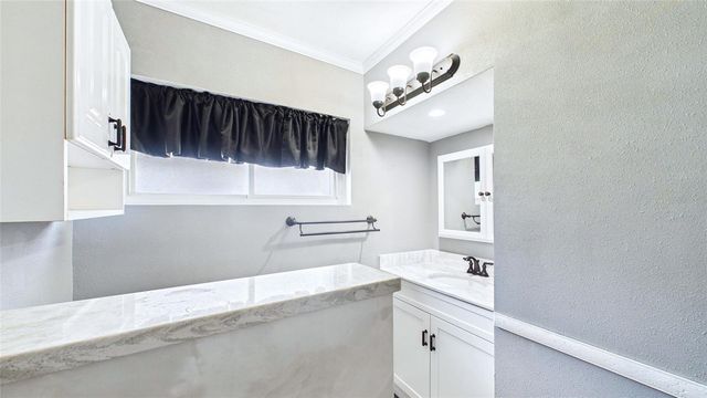 10310 110TH WAY, Seminole, FL 33778
