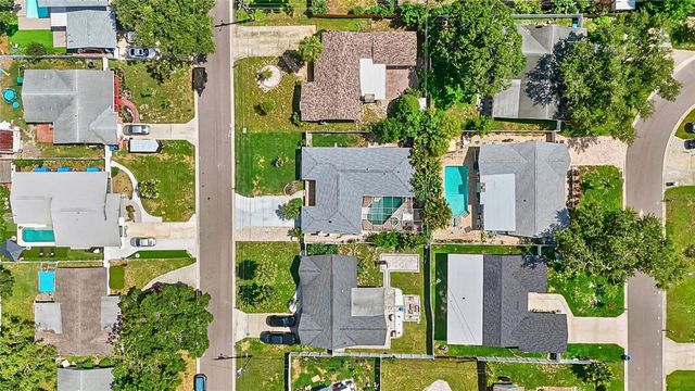 10310 110TH WAY, Seminole, FL 33778