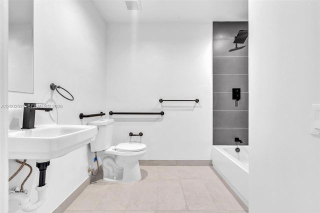 753 NW 30th St 3, Miami, FL 33127