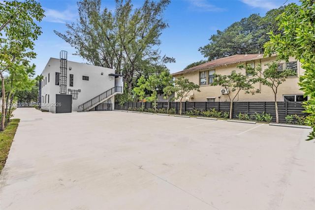 753 NW 30th St 3, Miami, FL 33127