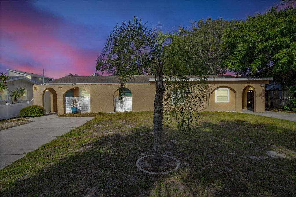 809 ILLINOIS AVENUE, Palm Harbor, FL 34683