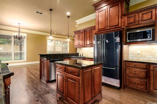 139 Courts Lane, Little Rock, AR 72223