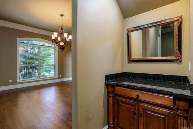 139 Courts Lane, Little Rock, AR 72223