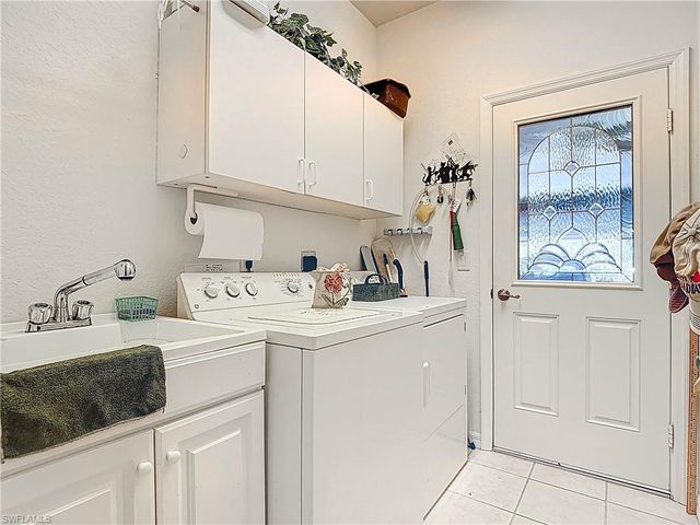 3519 Barnstable CT, North Fort Myers, FL 33917