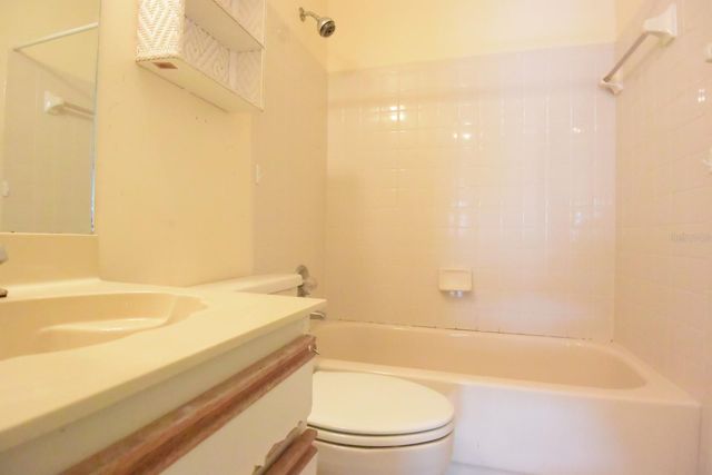 2401 SW 20TH COURT, Ocala, FL 34471