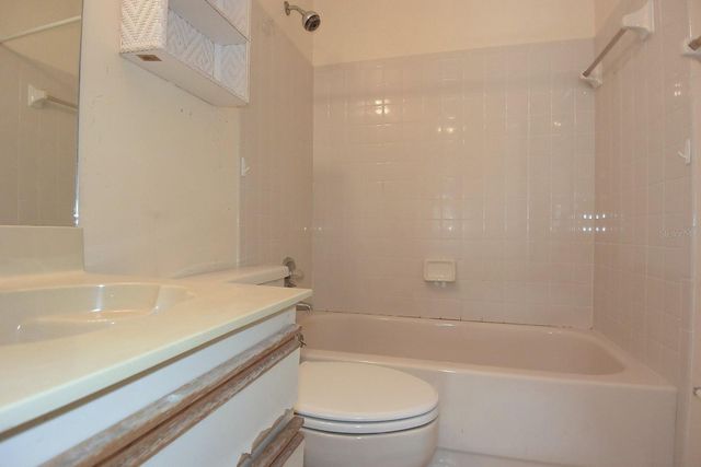 2401 SW 20TH COURT, Ocala, FL 34471