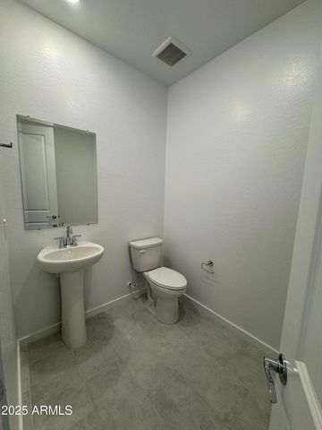 26331 N 24TH Glen, Phoenix, AZ 85085