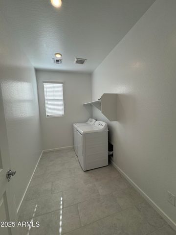 26331 N 24TH Glen, Phoenix, AZ 85085