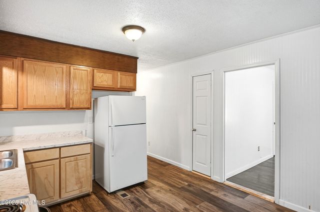 28558 Nc Highway 210, Currie, NC 28435