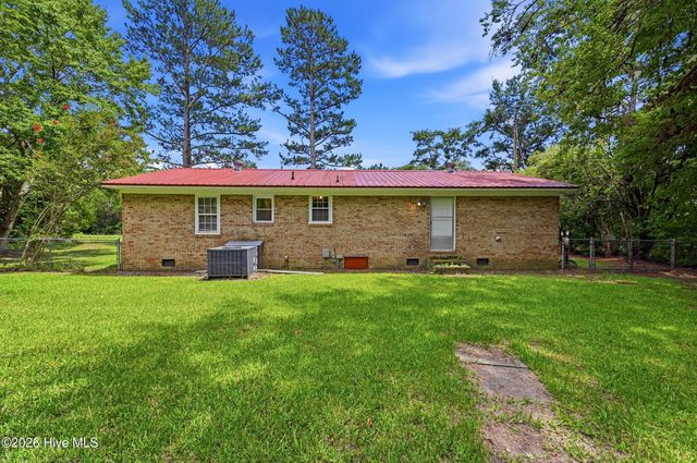 28558 Nc Highway 210, Currie, NC 28435