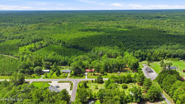 28558 Nc Highway 210, Currie, NC 28435