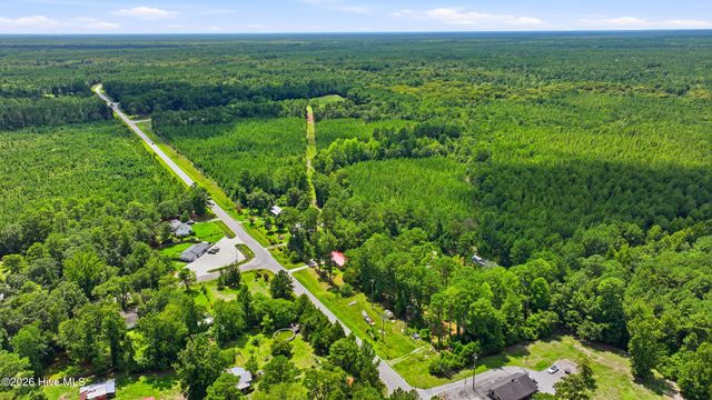 28558 Nc Highway 210, Currie, NC 28435