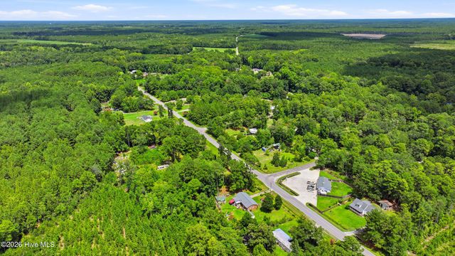 28558 Nc Highway 210, Currie, NC 28435