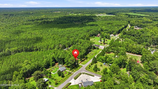 28558 Nc Highway 210, Currie, NC 28435