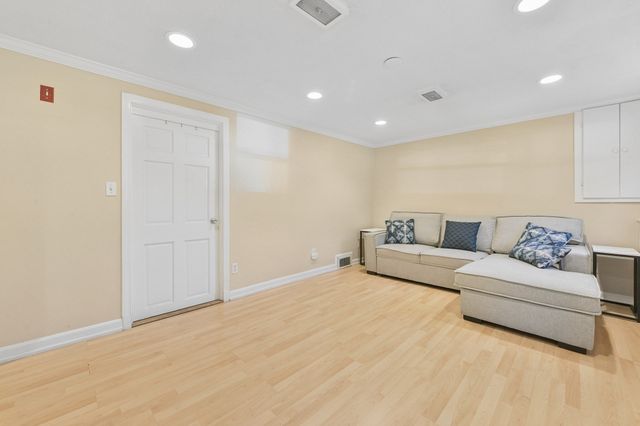 30 Sumner St, Canton, MA 02021
