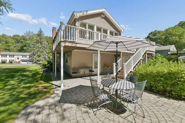 30 Sumner St, Canton, MA 02021