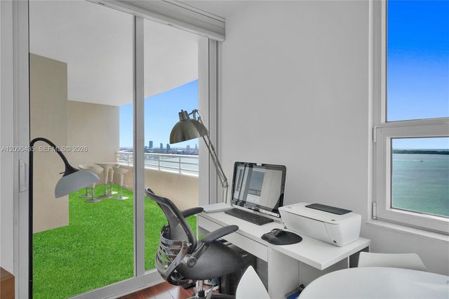 808 Brickell Key Drive 2506, Miami, FL 33131