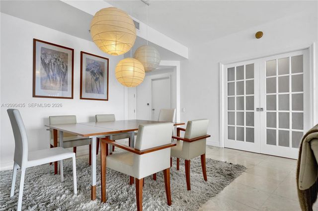808 Brickell Key Drive 2506, Miami, FL 33131