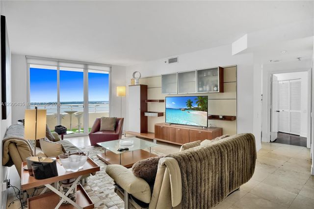 808 Brickell Key Drive 2506, Miami, FL 33131