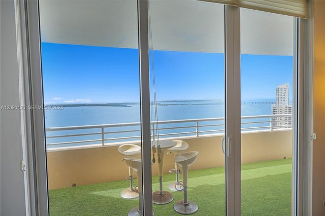 808 Brickell Key Drive 2506, Miami, FL 33131