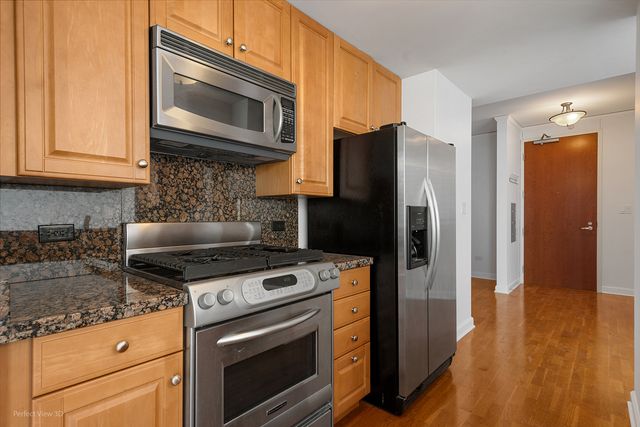 420 E Waterside Drive 1212, Chicago, IL 60601