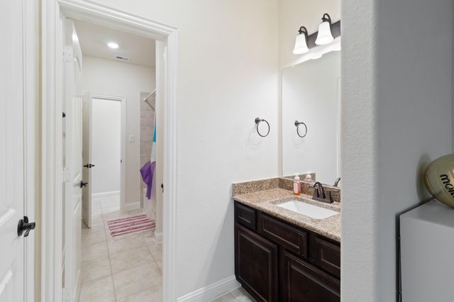 6714 Cottonwood Crest Lane, Katy, TX 77493