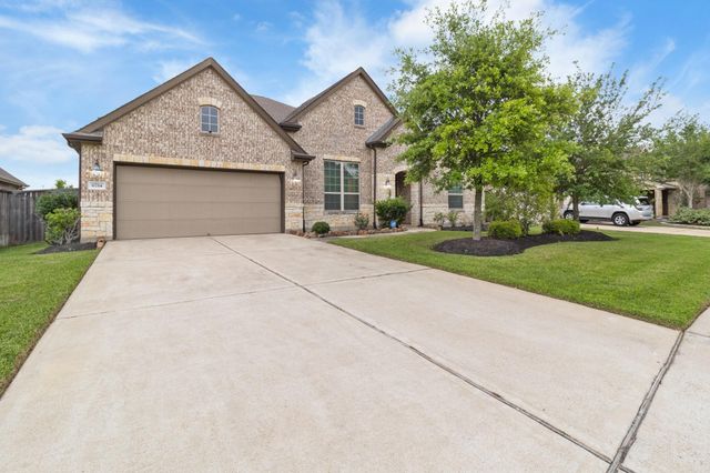 6714 Cottonwood Crest Lane, Katy, TX 77493