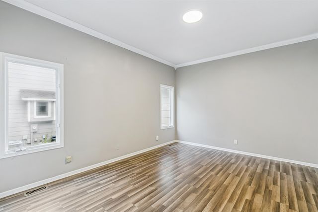 7714 W Quail Run, Wichita, KS 67205