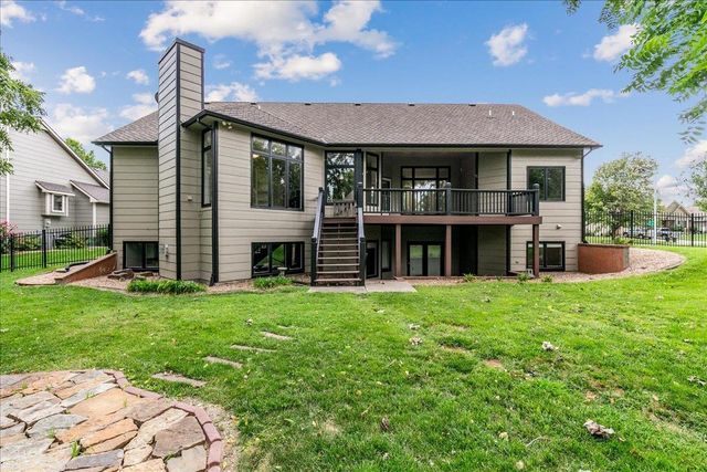 7714 W Quail Run, Wichita, KS 67205