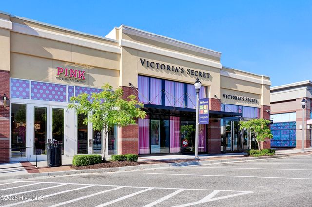 6831 Main Street Unit 323, Wilmington, NC 28405