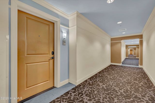 6831 Main Street Unit 323, Wilmington, NC 28405