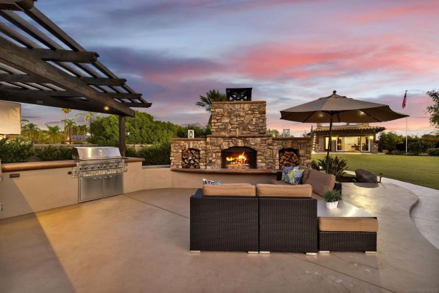 12885 Rockwell Ct, Poway, CA 92064