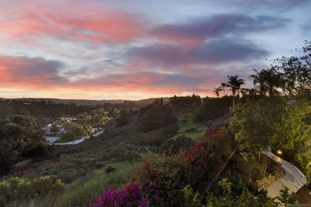 12885 Rockwell Ct, Poway, CA 92064