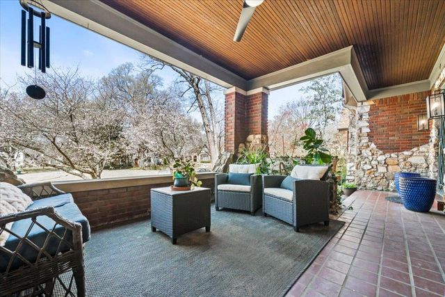 2051 HALLWOOD DR, Memphis, TN 38107