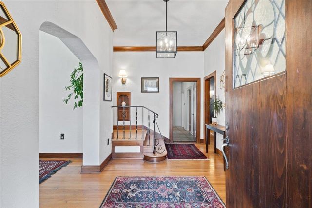 2051 HALLWOOD DR, Memphis, TN 38107