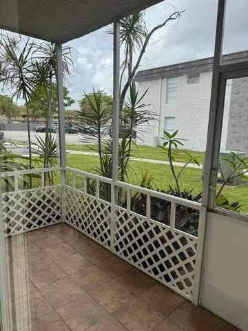 10383 N Kendall Dr N1, Miami, FL 33176