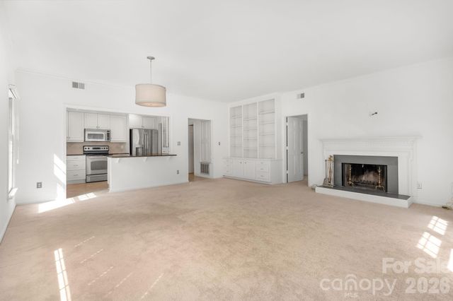 1016 Queens Road A, Charlotte, NC 28207