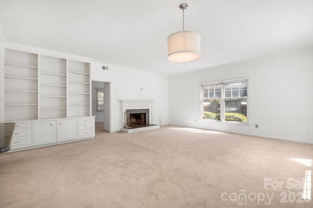 1016 Queens Road A, Charlotte, NC 28207