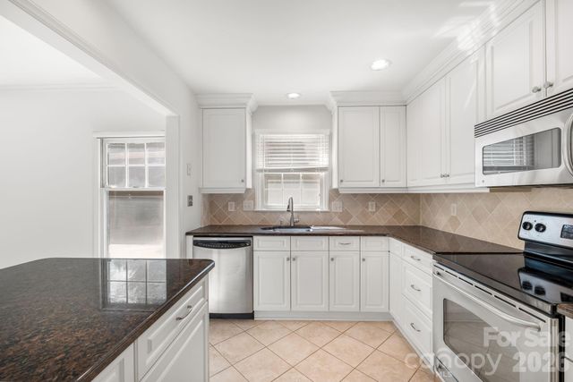 1016 Queens Road A, Charlotte, NC 28207