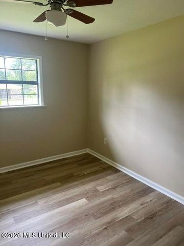 3335 E Lisa Drive, Pearl, MS 39208
